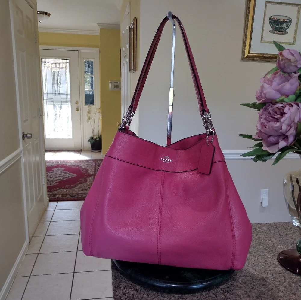 Coach Lexy Strawberry pebble Leather